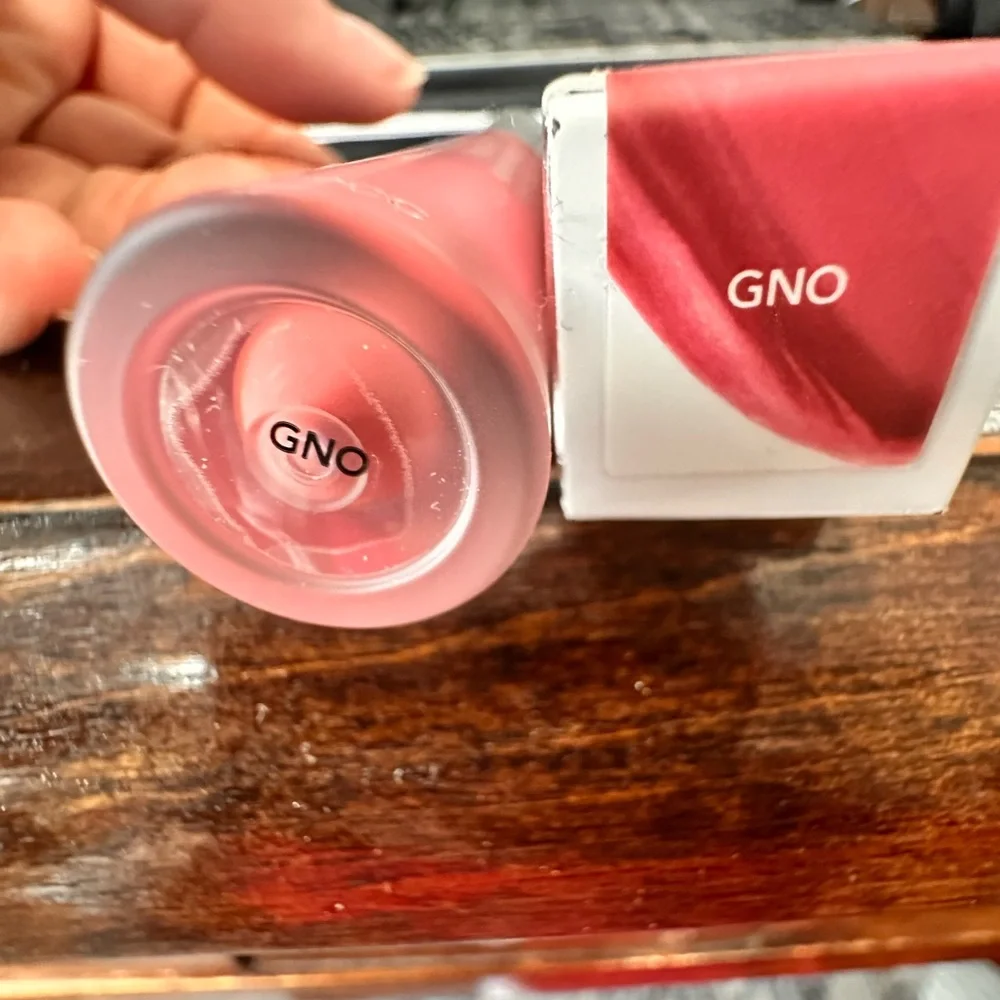 Buxom FULL-ON PLUMPING LIP MATTE -GNO